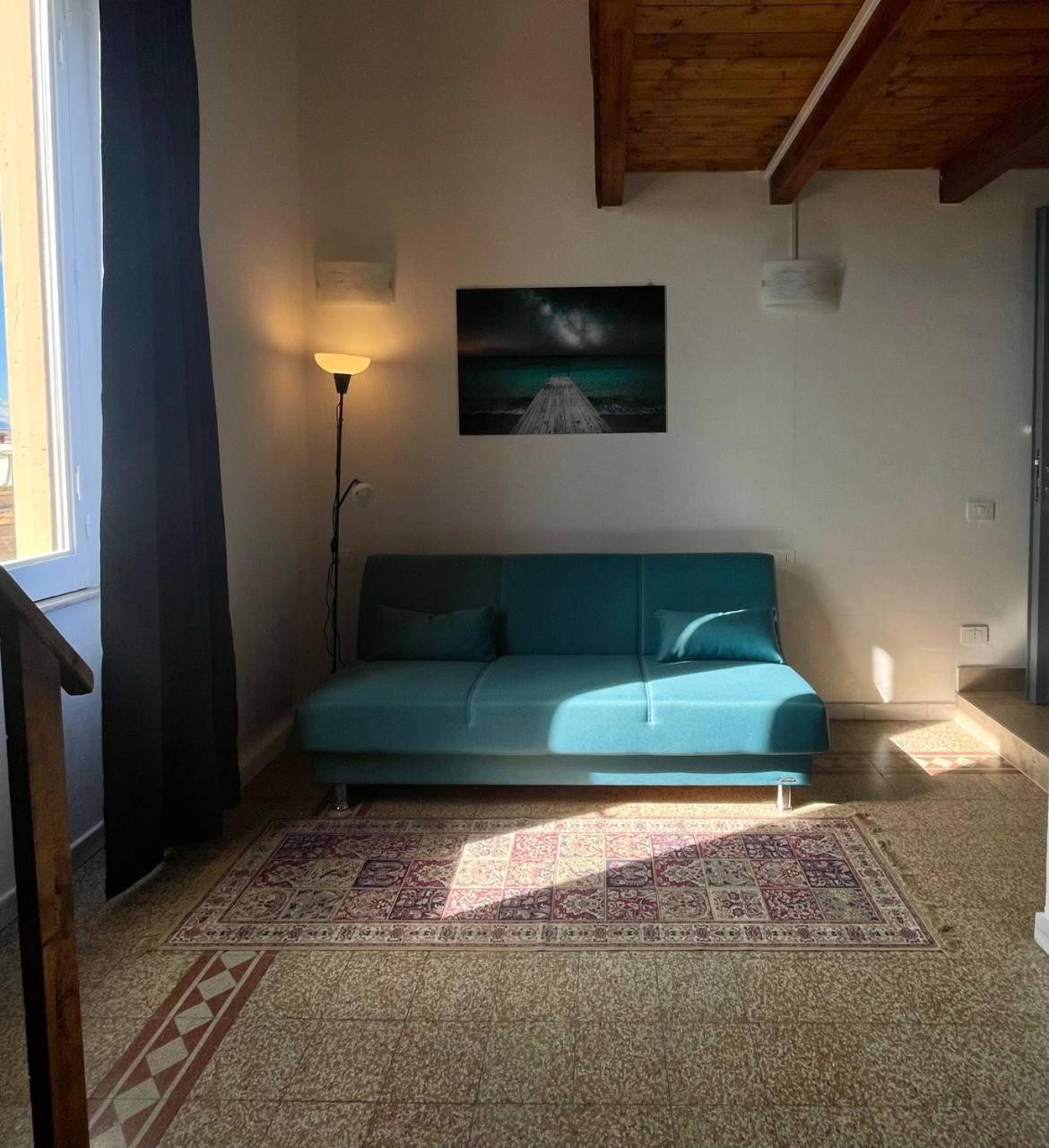 Onlyrooms V - Central & Train Station Cagliari Bagian luar foto